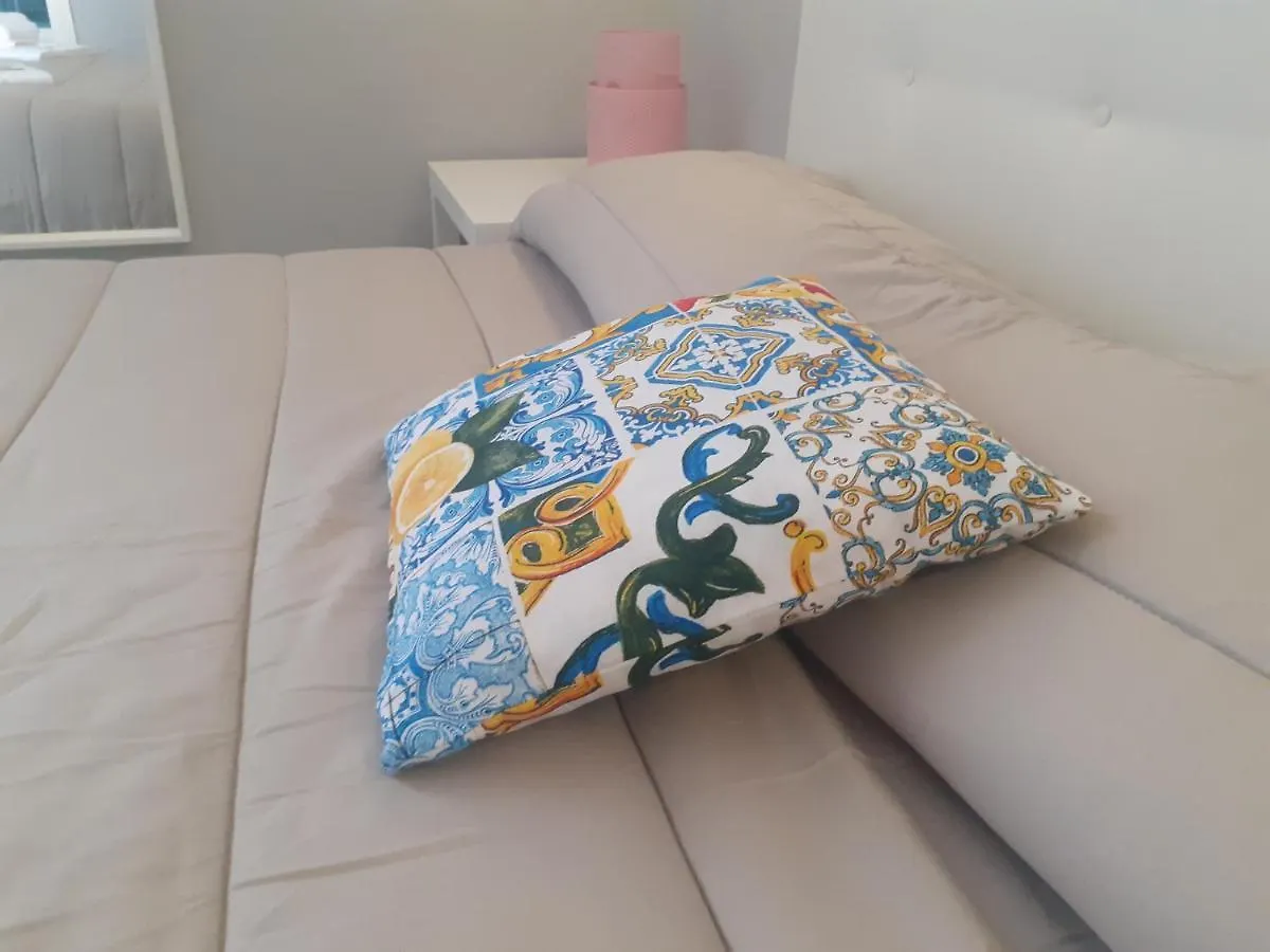 Borgo San Giovanni Rooms Catania 0*,  Italia